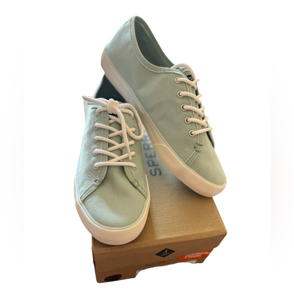 NIB~ Womens Sperry, Pier View Fray
Sneaker 10m